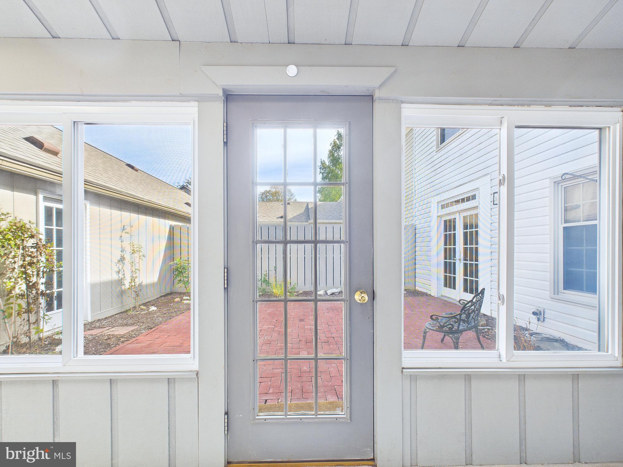 42 KENSINGTON SQUARE