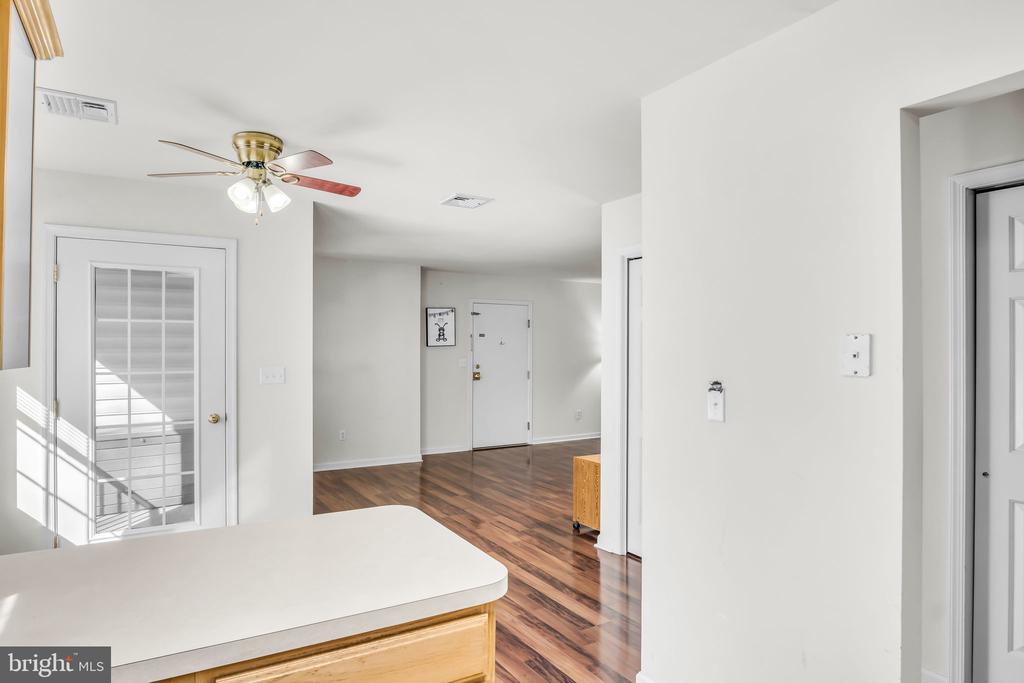 128 W PORTLAND STREET 11