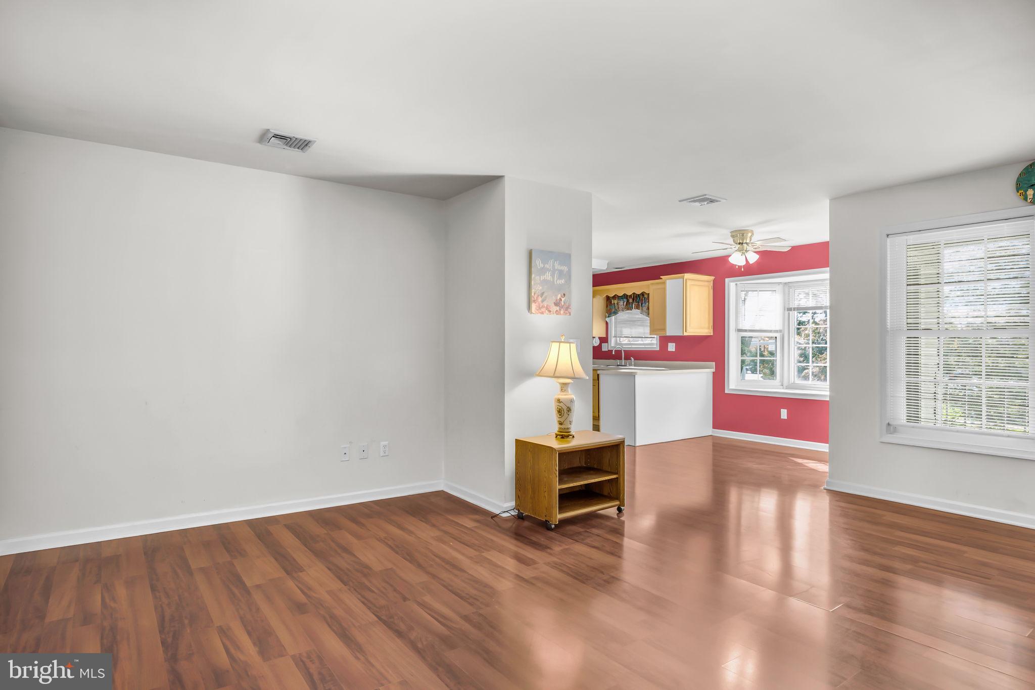 128 W PORTLAND STREET 11