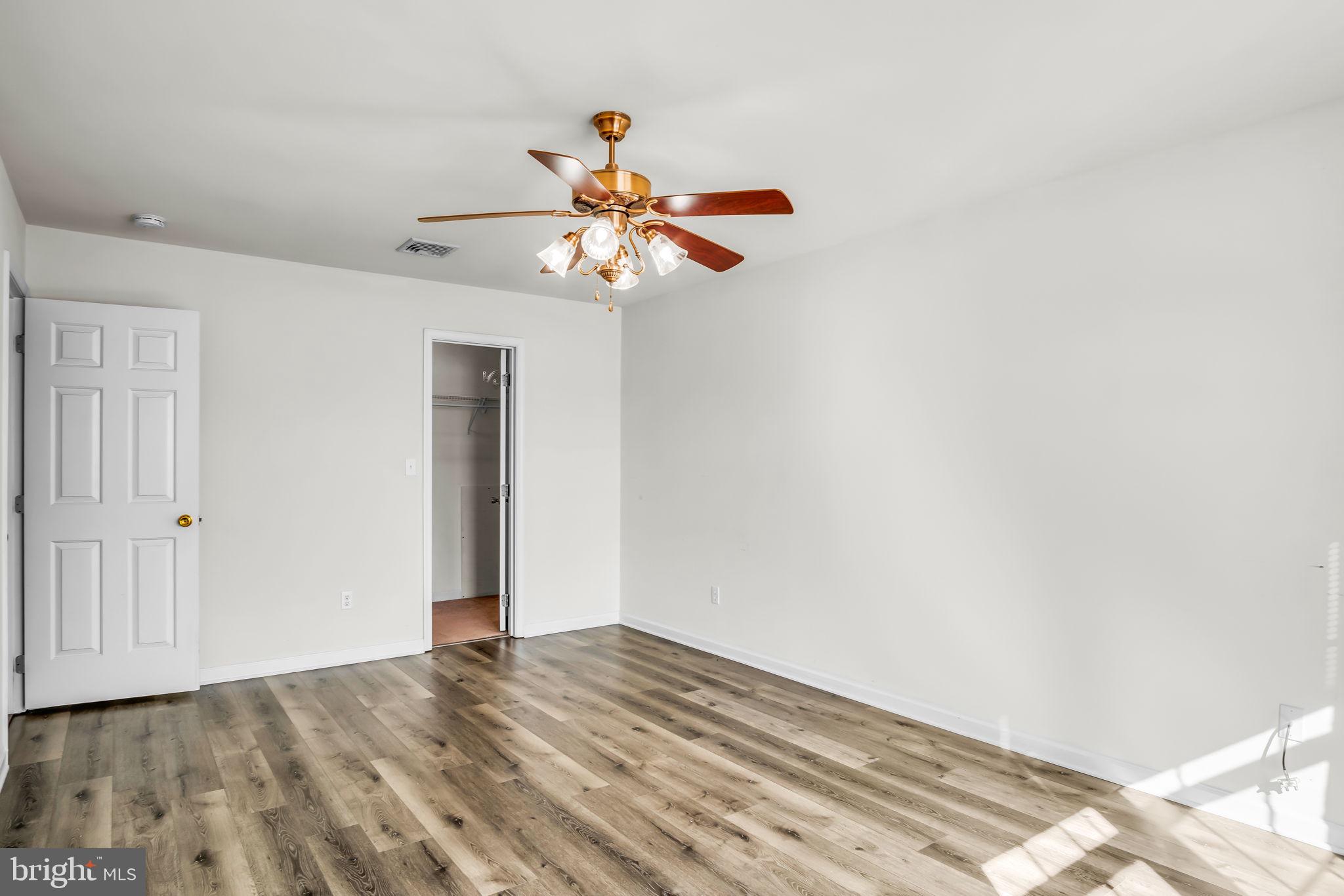 128 W PORTLAND STREET 11