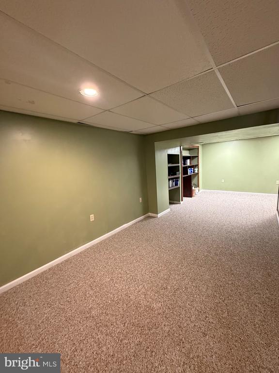 28 WILLOW WAY DRIVE