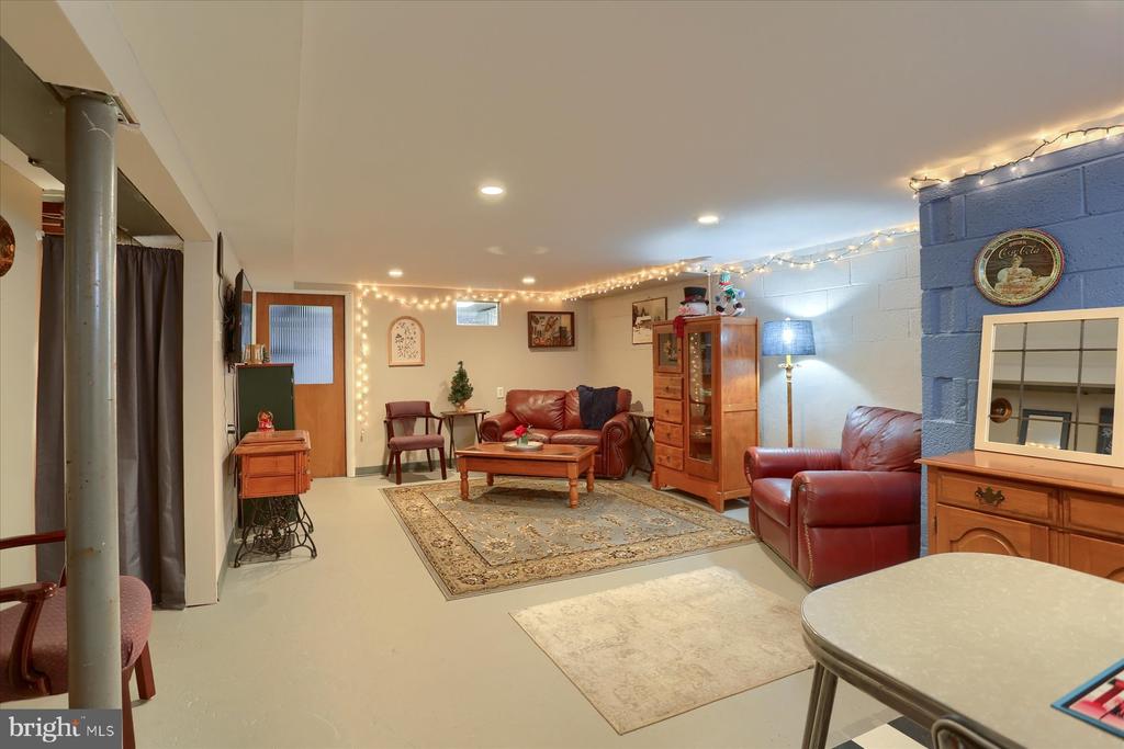 1181 KINGSLEY ROAD