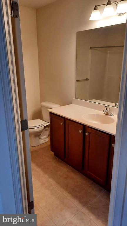 801 SCHOONER LANE