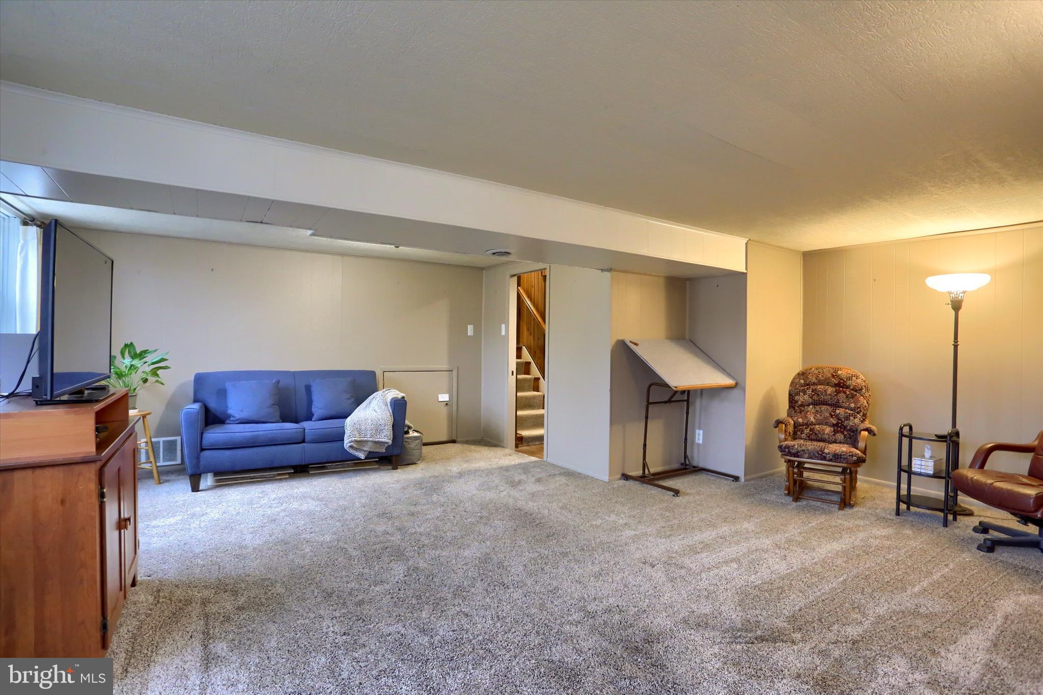 113 E WOODLAND DRIVE