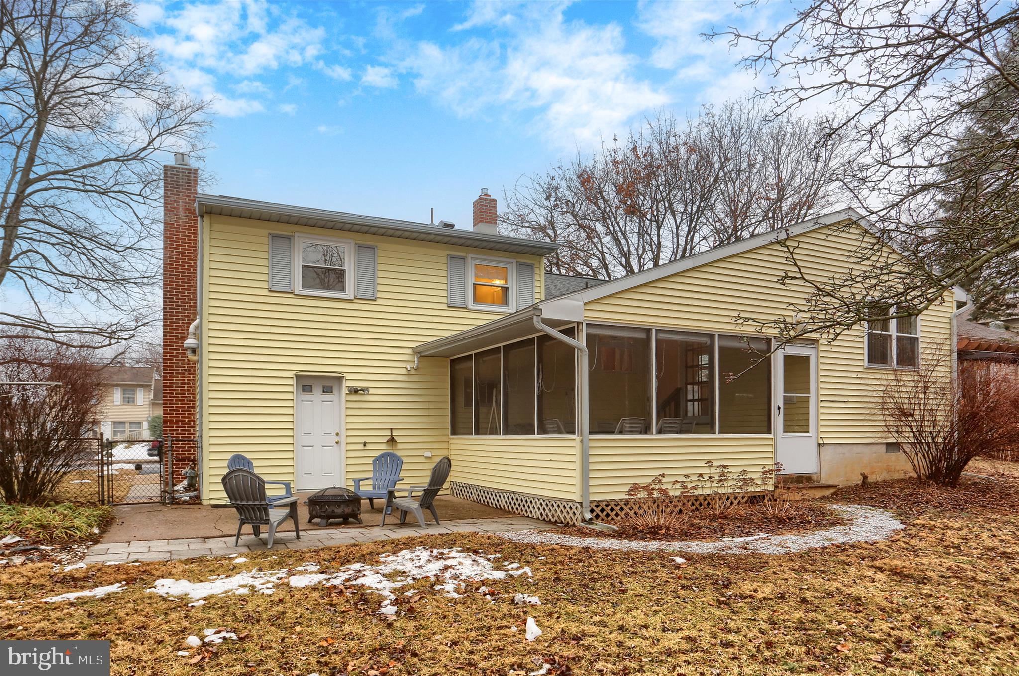 113 E WOODLAND DRIVE