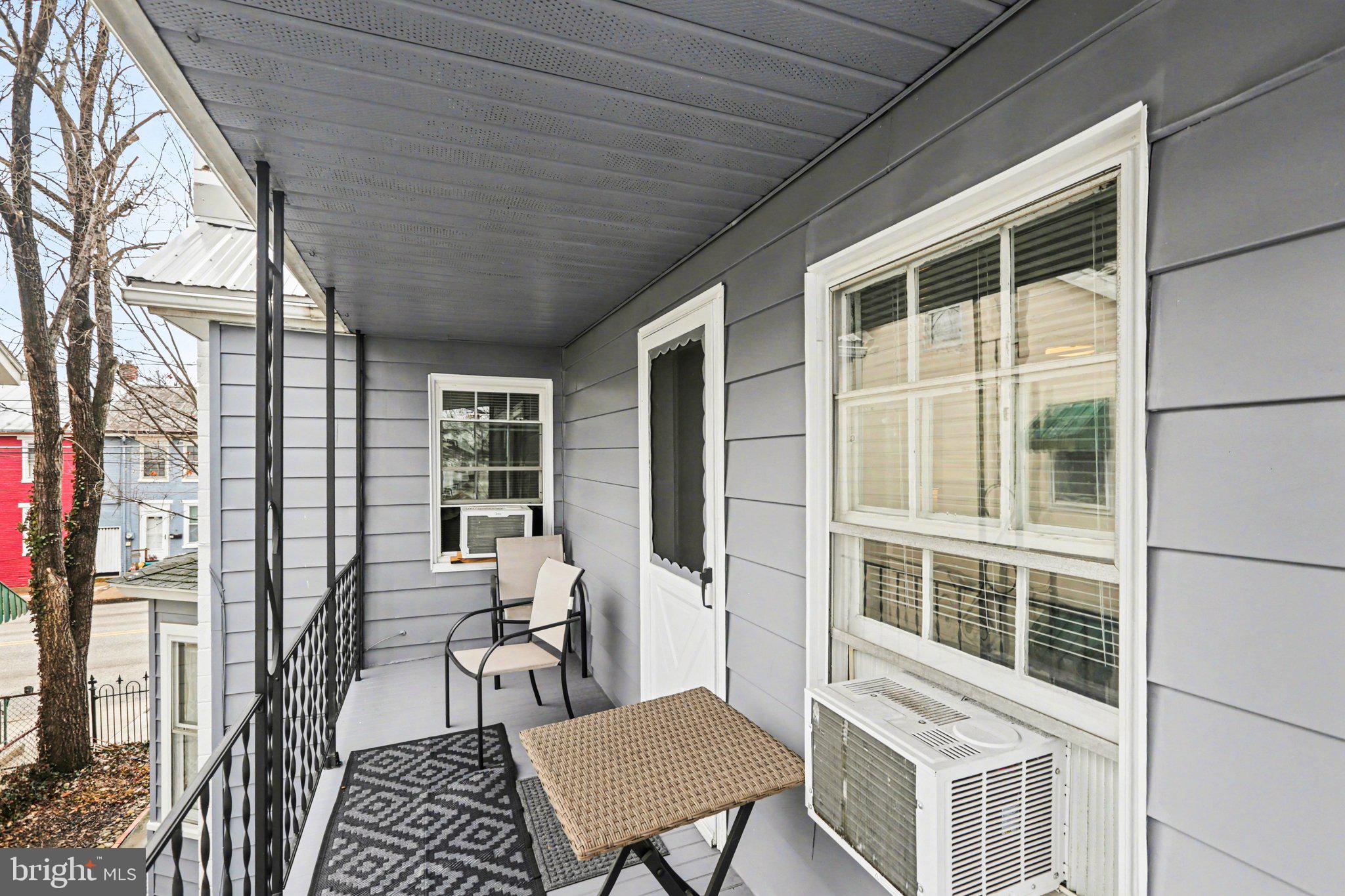 125 E NORTH STREET
