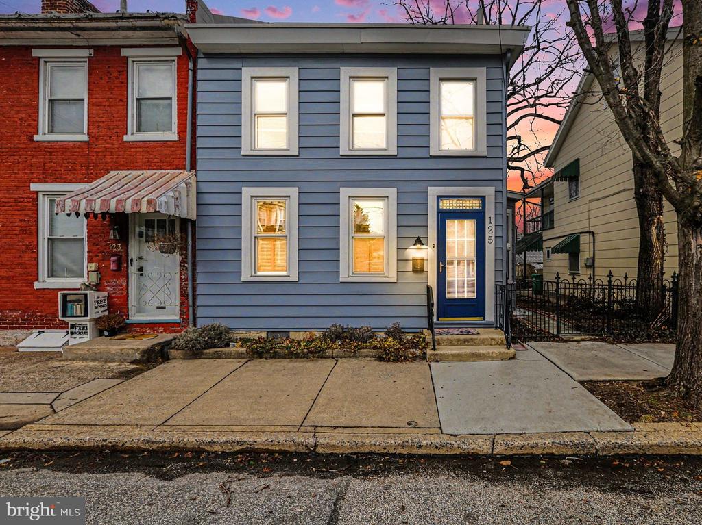 125 E NORTH STREET