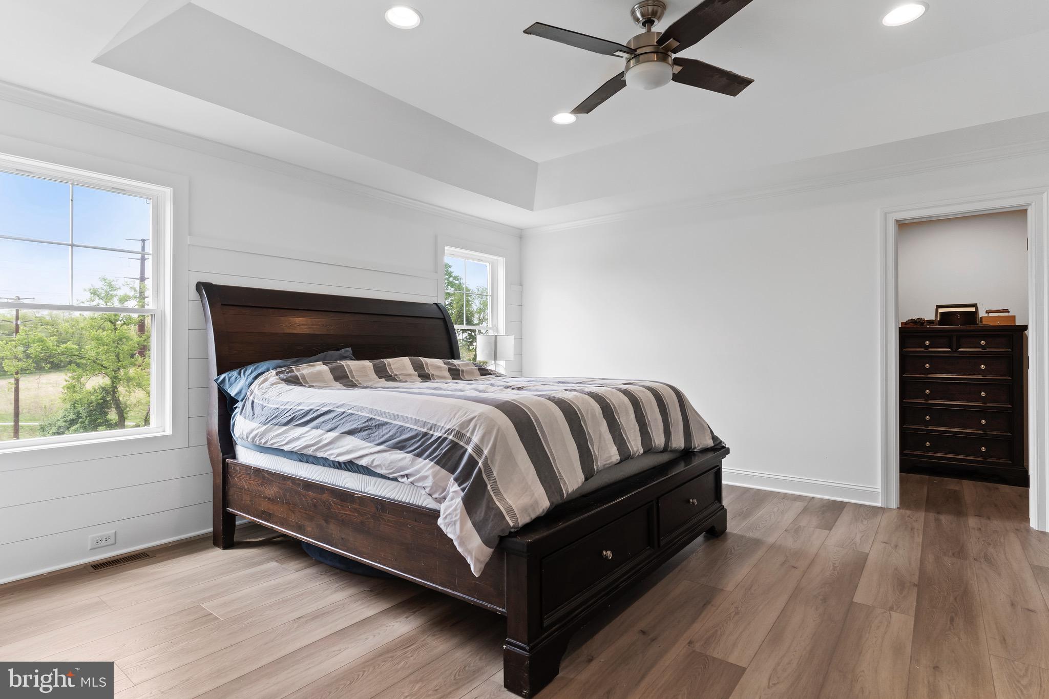 2058 N AUTUMN CHASE DRIVE