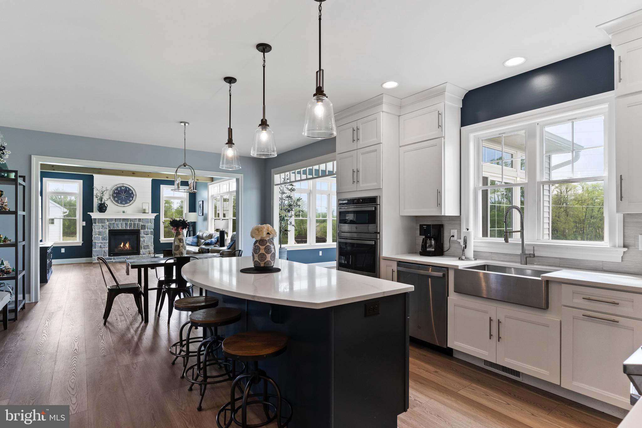 2058 N AUTUMN CHASE DRIVE