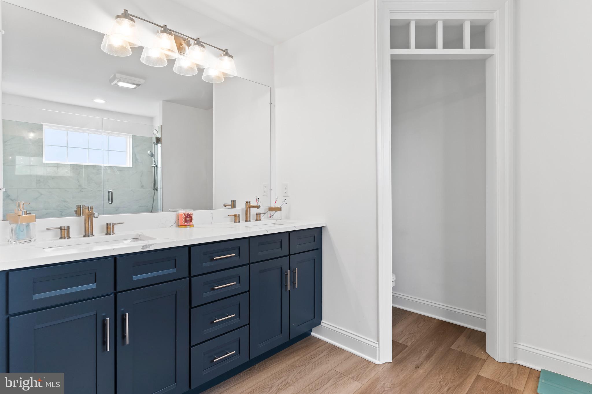 2058 N AUTUMN CHASE DRIVE