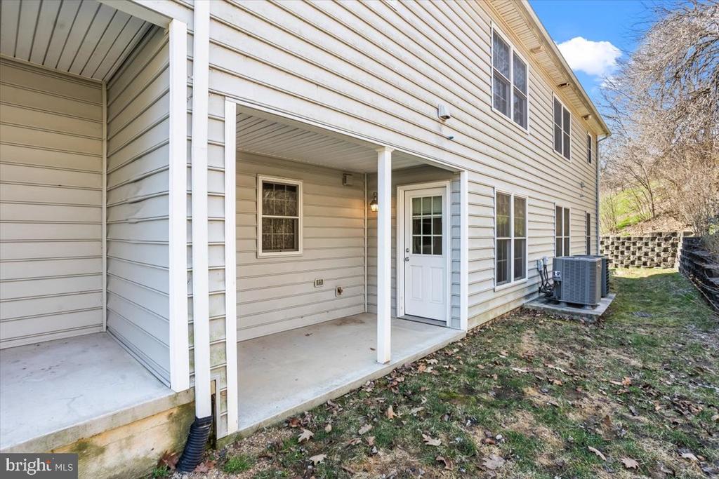 10 LENOX COURT