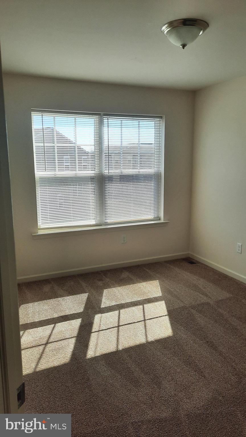 723 ADMIRALS QUAY DRIVE