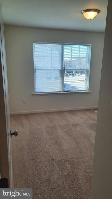803 SCHOONER LANE