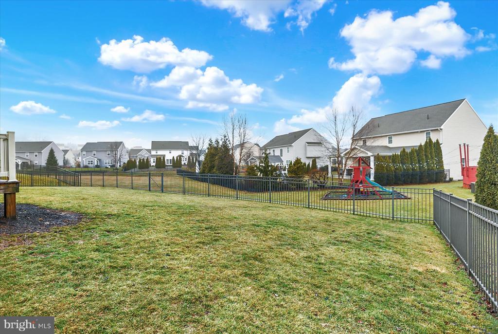 1821 SPARTAN DRIVE