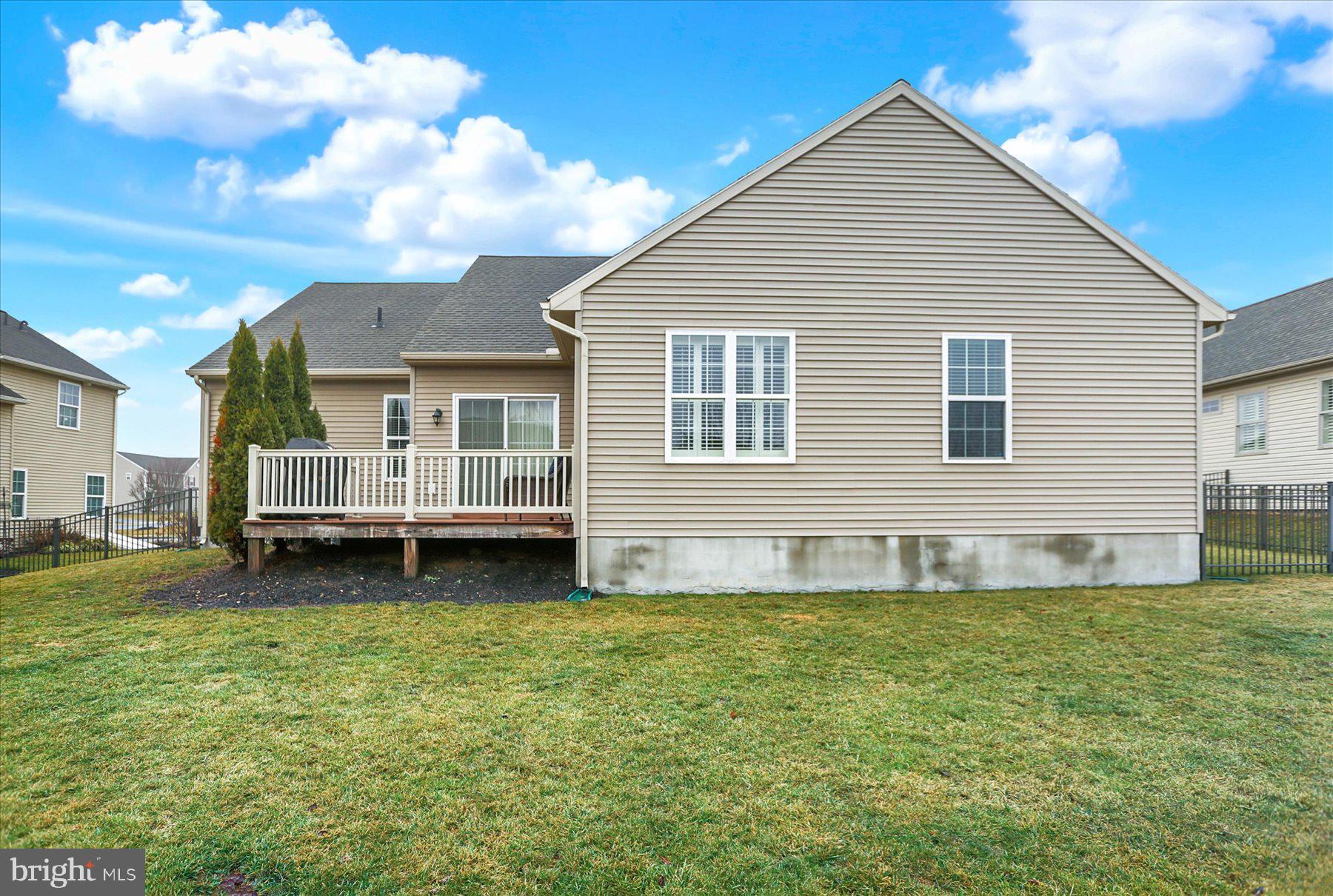 1821 SPARTAN DRIVE