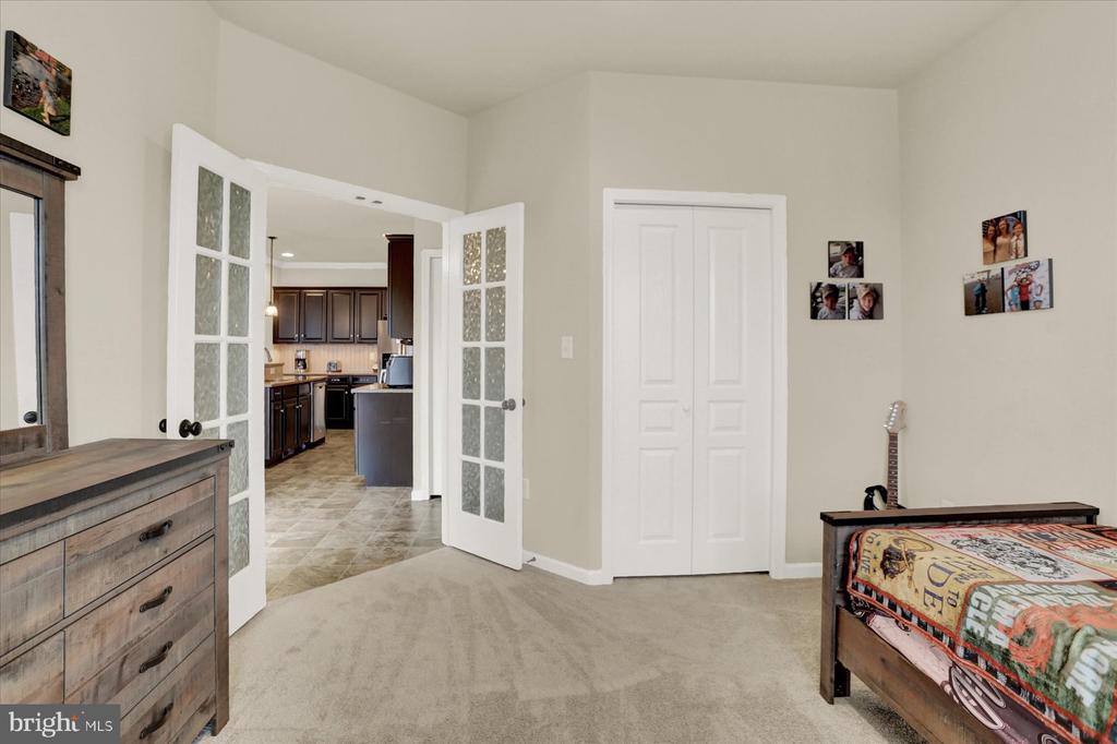 1821 SPARTAN DRIVE
