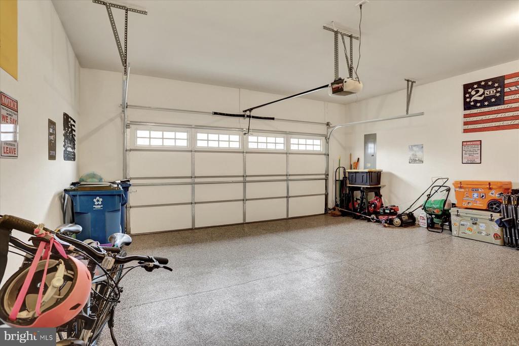 1821 SPARTAN DRIVE
