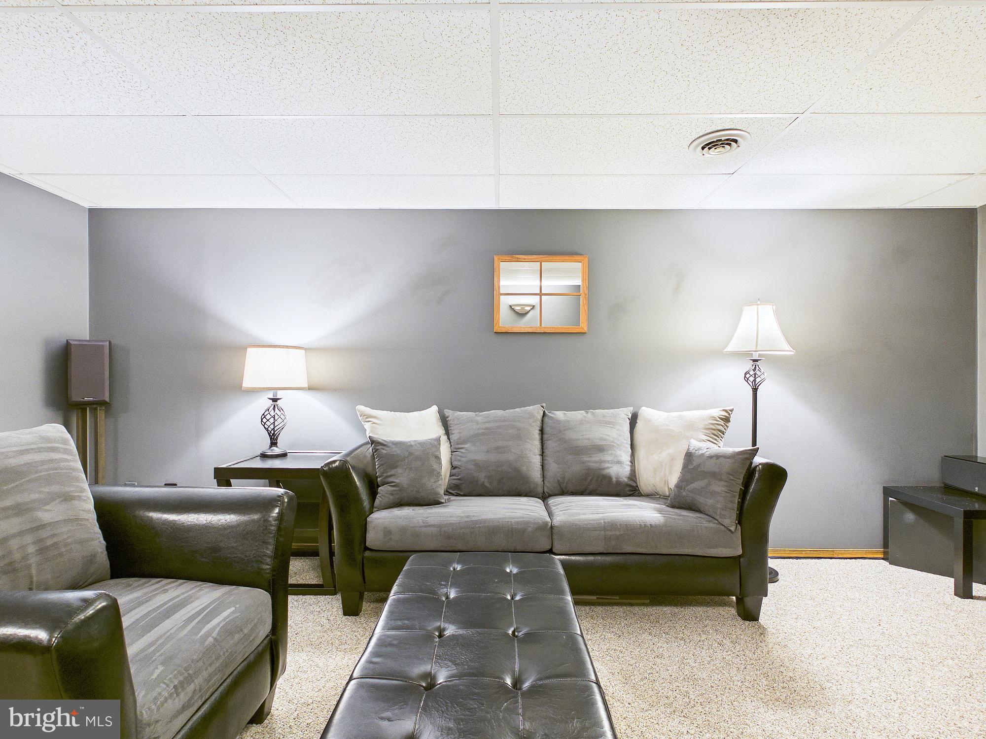 2414 RYE CIRCLE