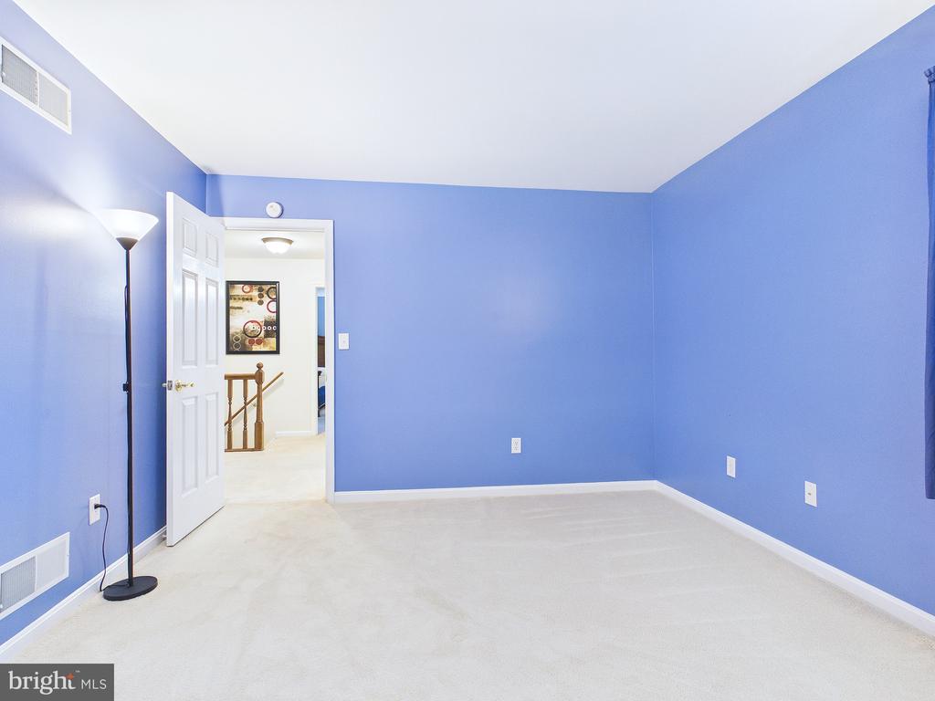 2414 RYE CIRCLE
