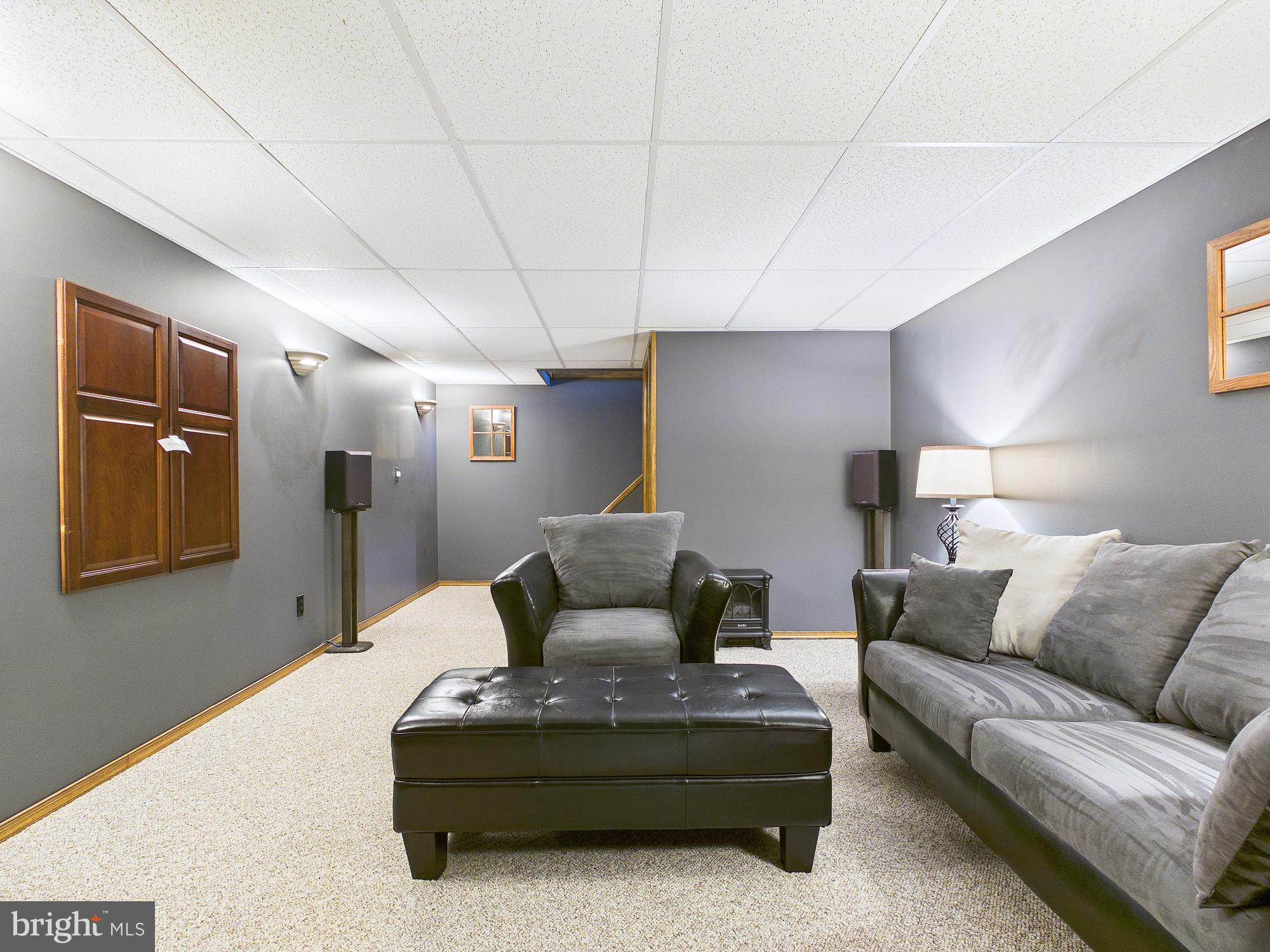 2414 RYE CIRCLE