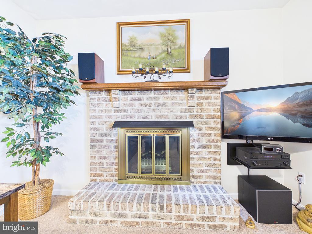 2414 RYE CIRCLE