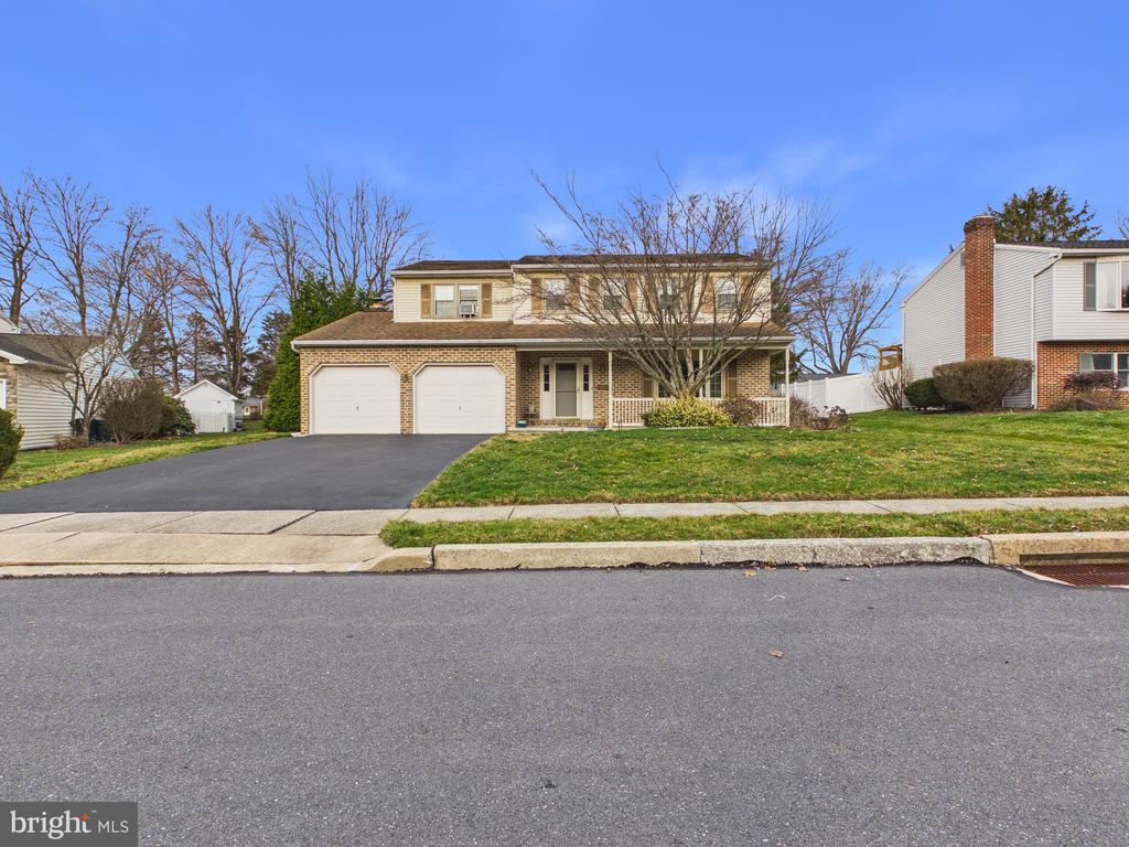 2414 RYE CIRCLE