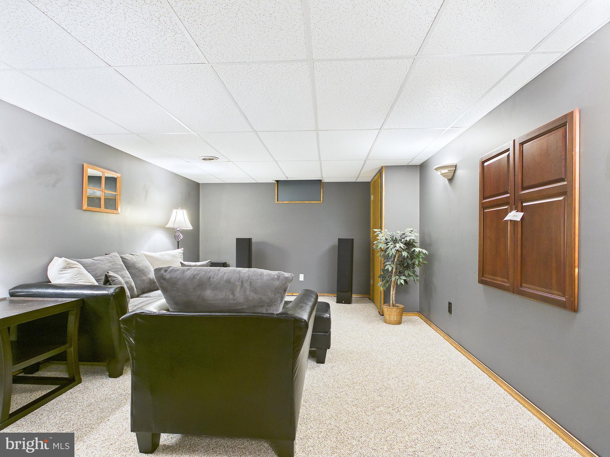 2414 RYE CIRCLE