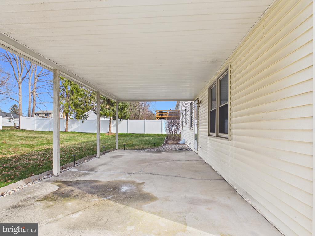 2414 RYE CIRCLE