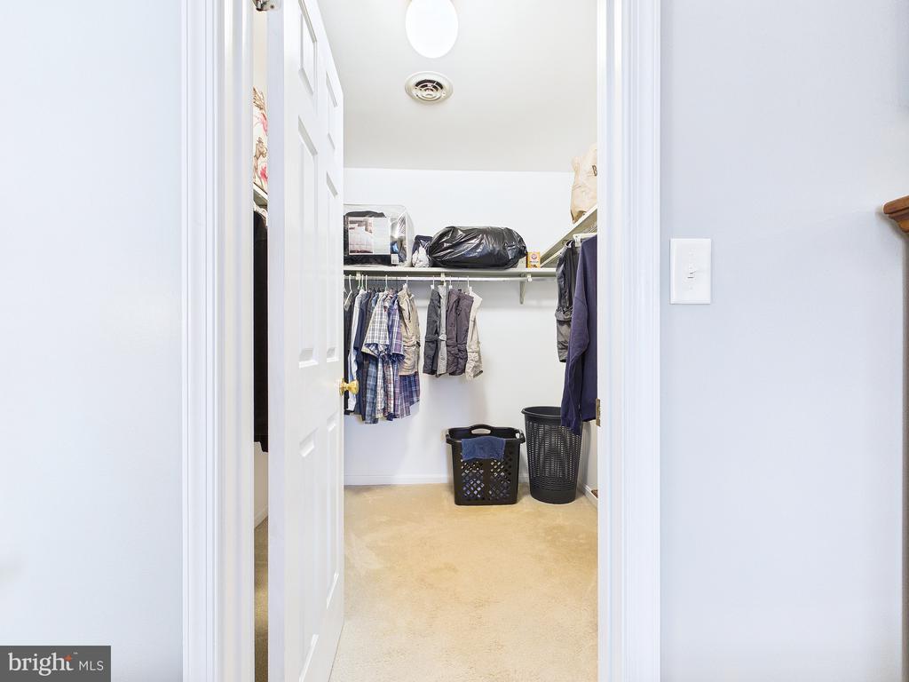 2414 RYE CIRCLE
