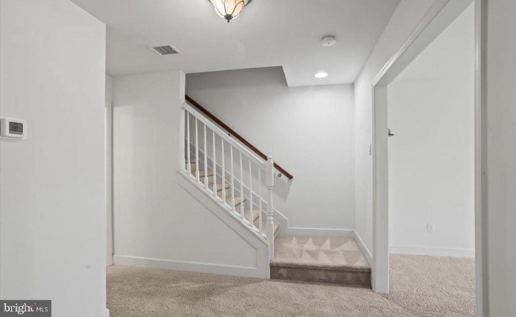 10 LENOX COURT