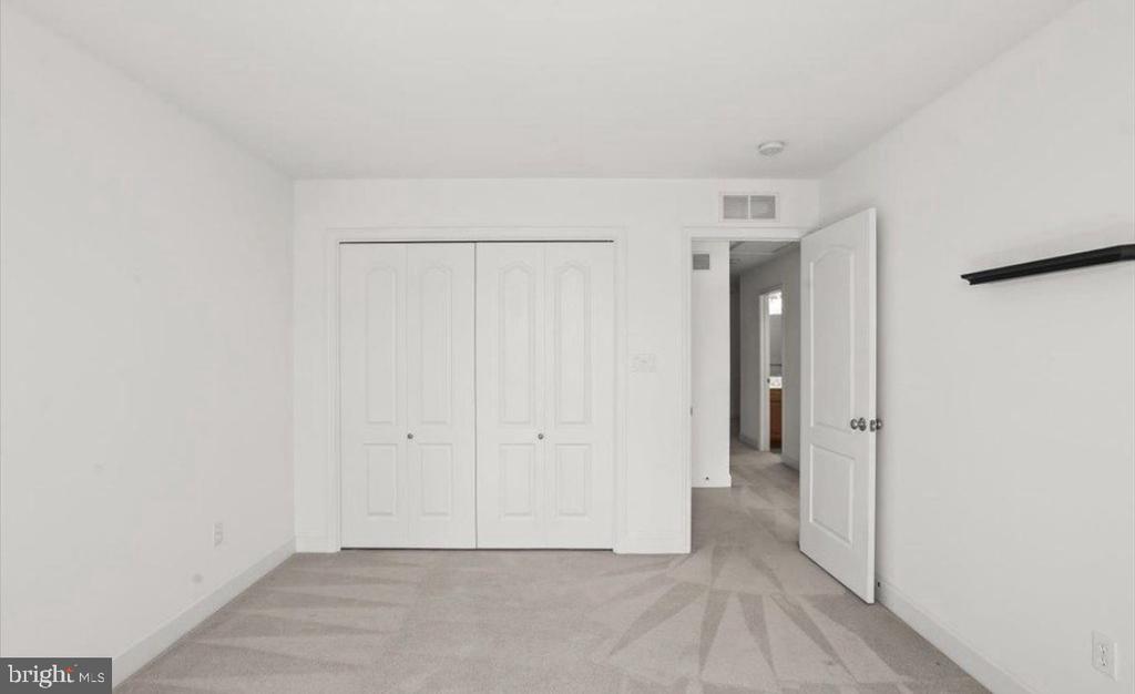 10 LENOX COURT