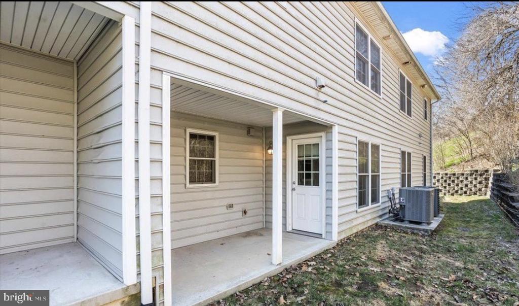 10 LENOX COURT