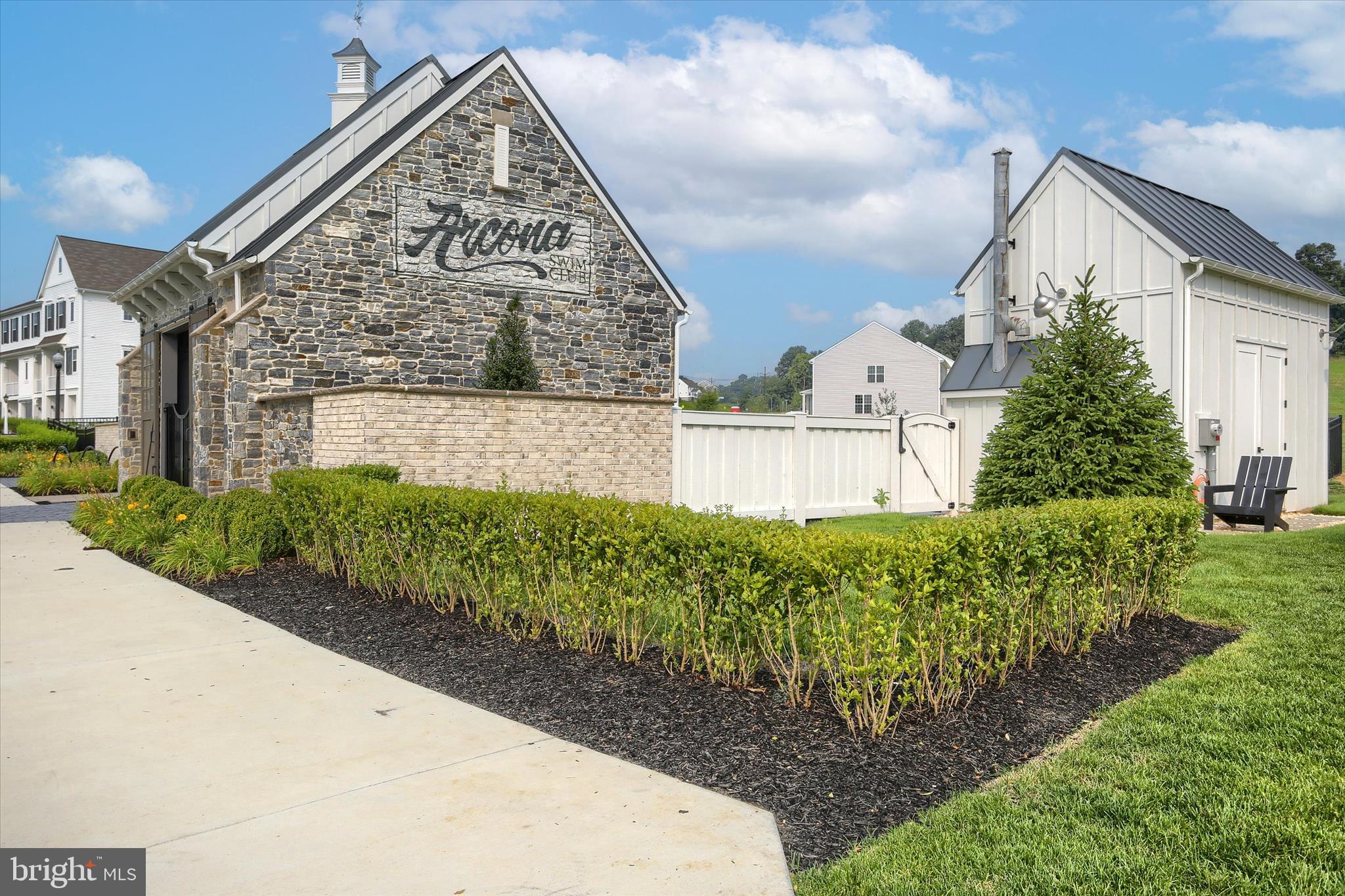 3213 WAYLAND ROAD
