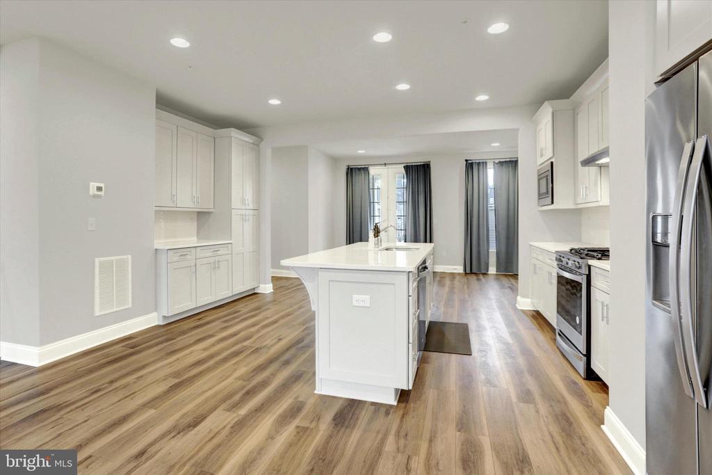 3213 WAYLAND ROAD