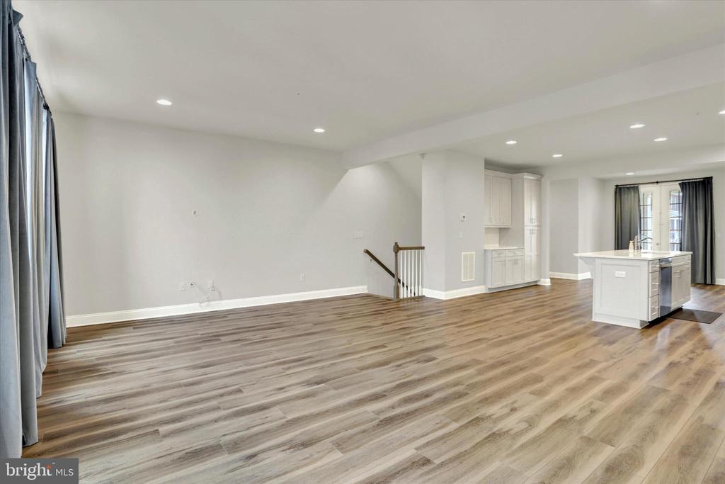 3213 WAYLAND ROAD
