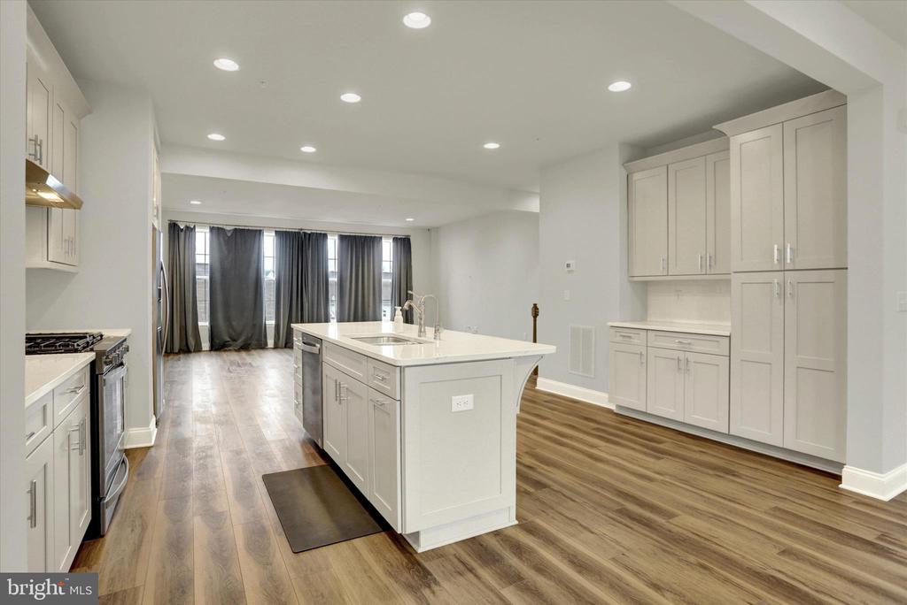3213 WAYLAND ROAD