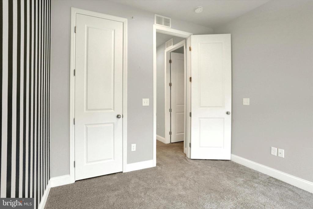 3213 WAYLAND ROAD