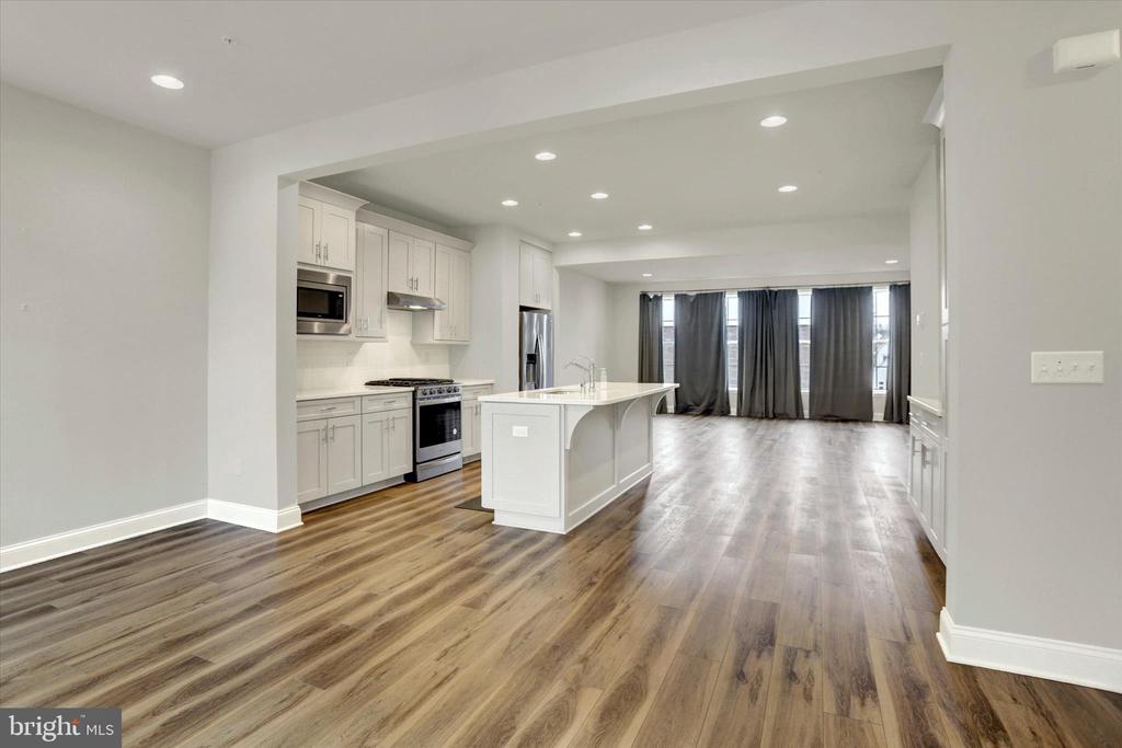 3213 WAYLAND ROAD