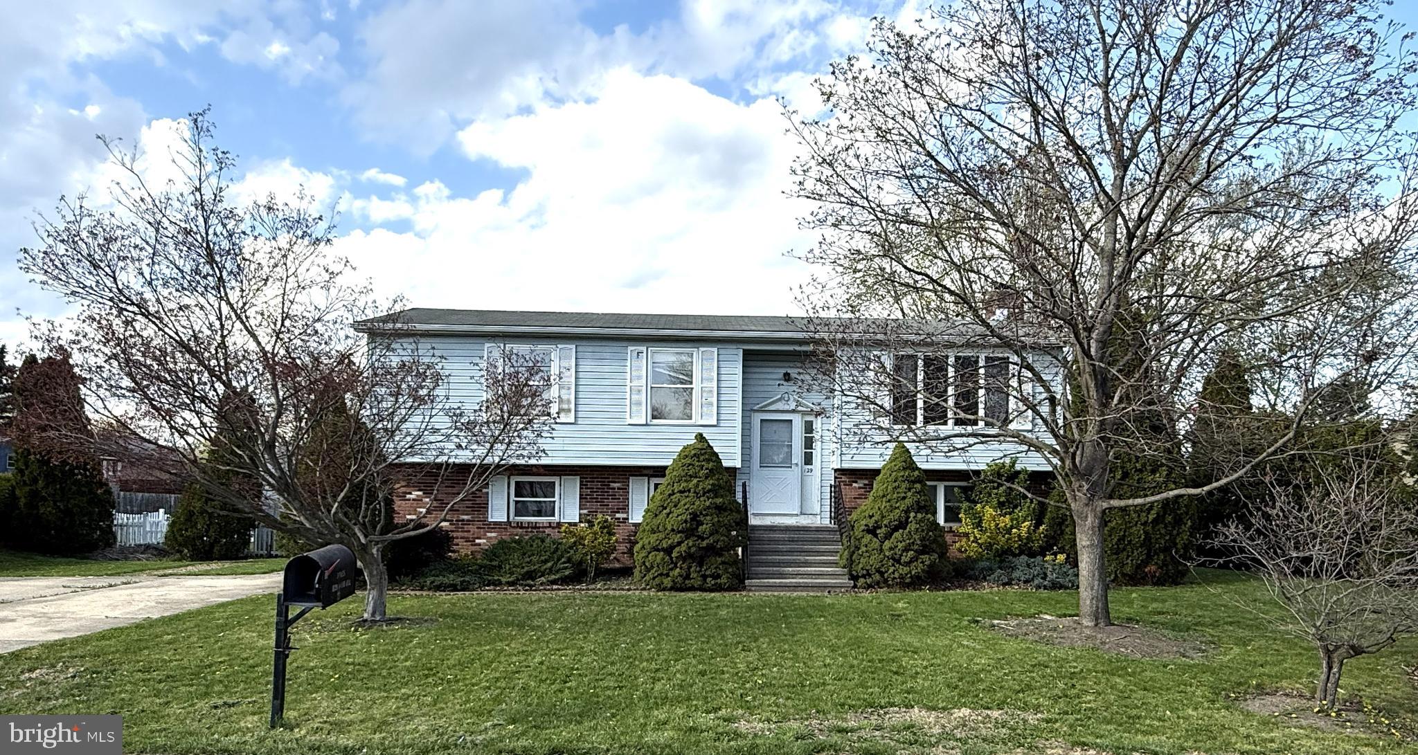 129 DARR AVENUE