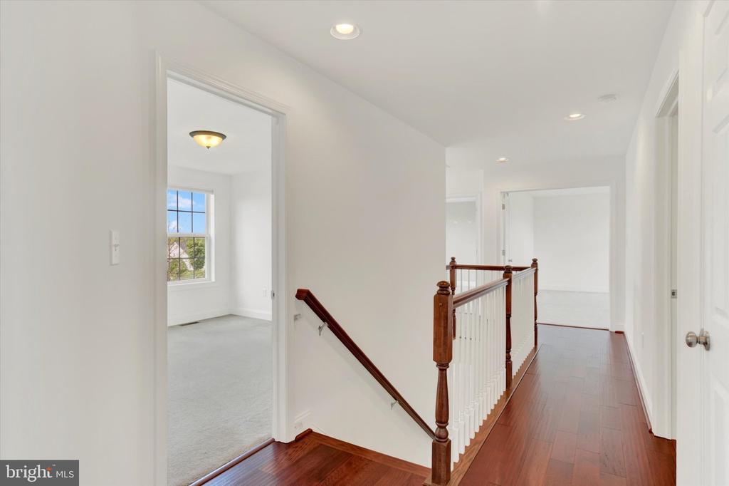 43 DANBURY DRIVE