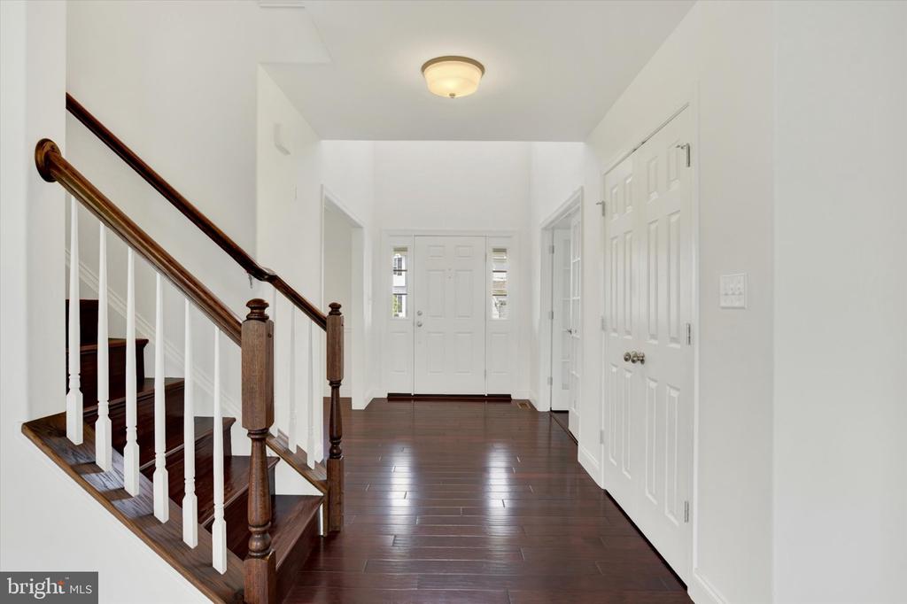 43 DANBURY DRIVE