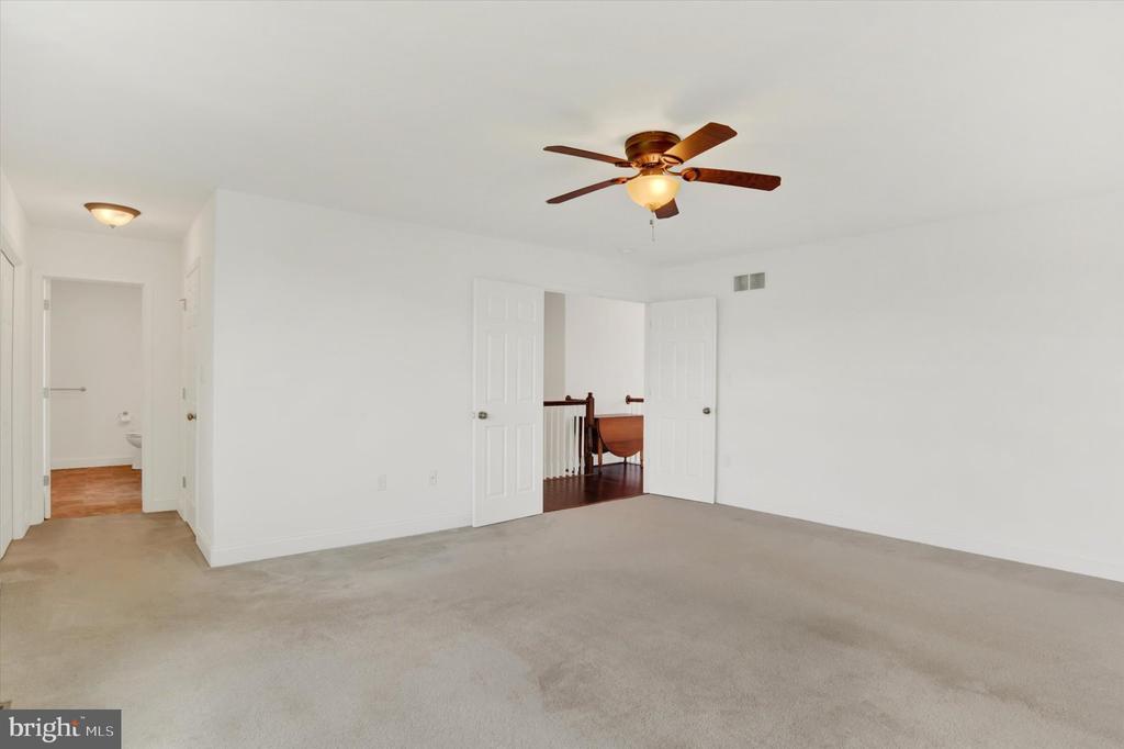 43 DANBURY DRIVE