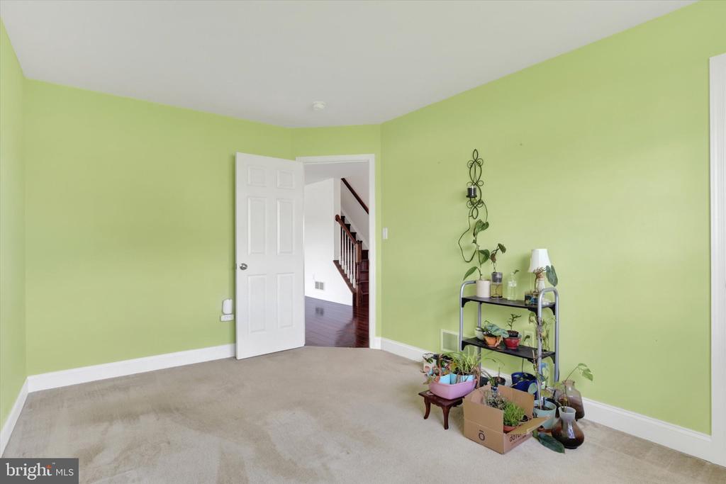 43 DANBURY DRIVE
