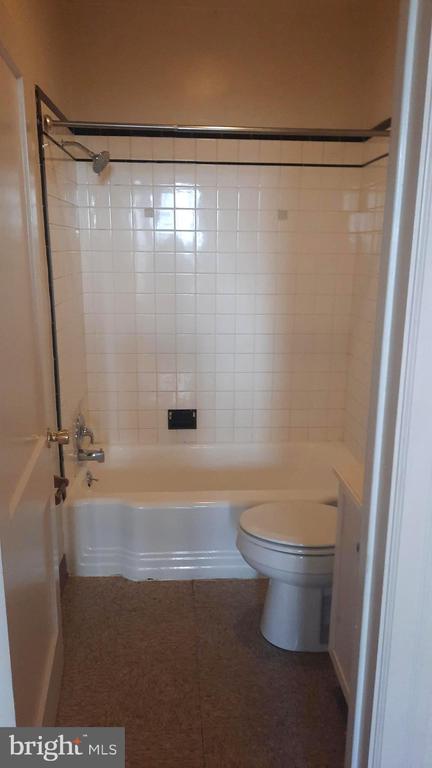 12 S FILBERT STREET A14