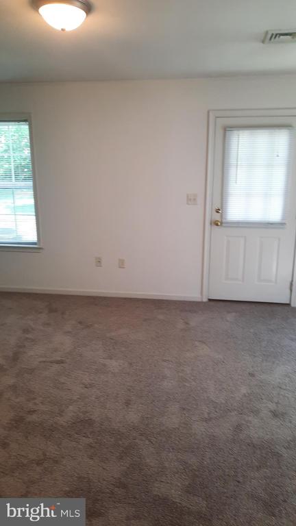 325 ANTILLES COURT