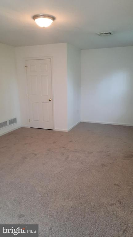 325 ANTILLES COURT