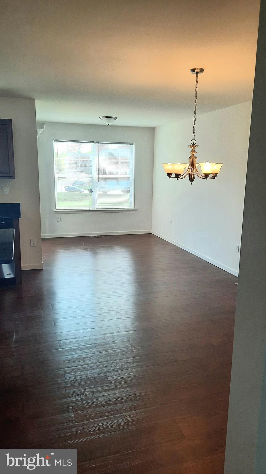 712 ADMIRALS QUAY DRIVE