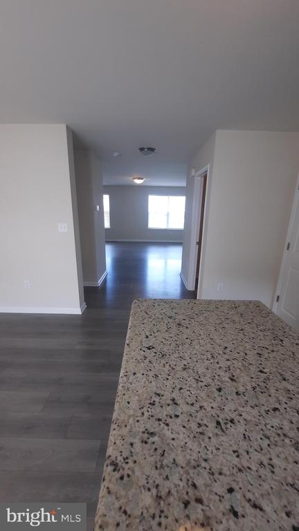 1039 ADMIRALS QUAY DRIVE