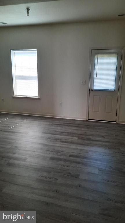 824 ADMIRALS QUAY DRIVE