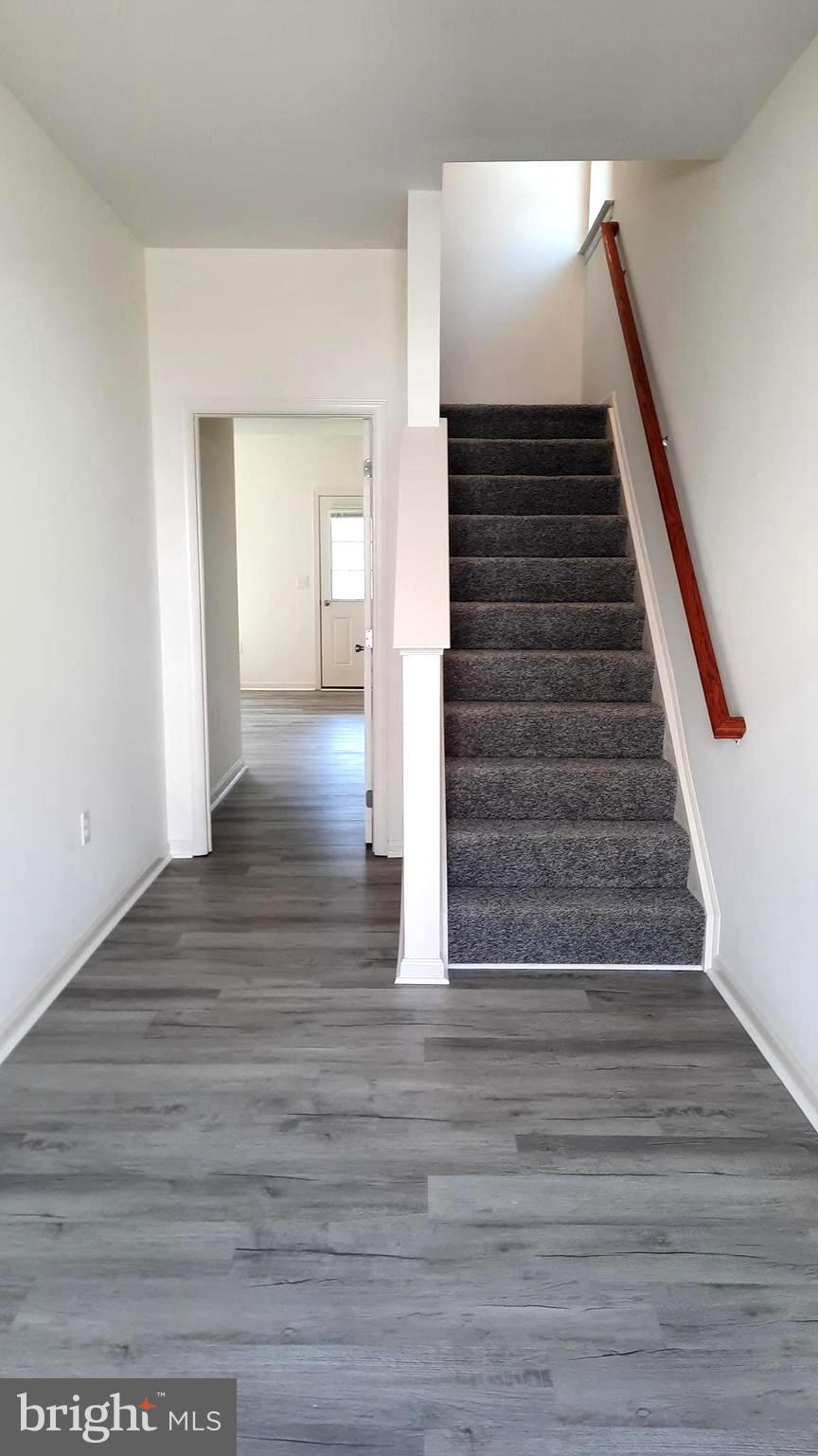 824 ADMIRALS QUAY DRIVE